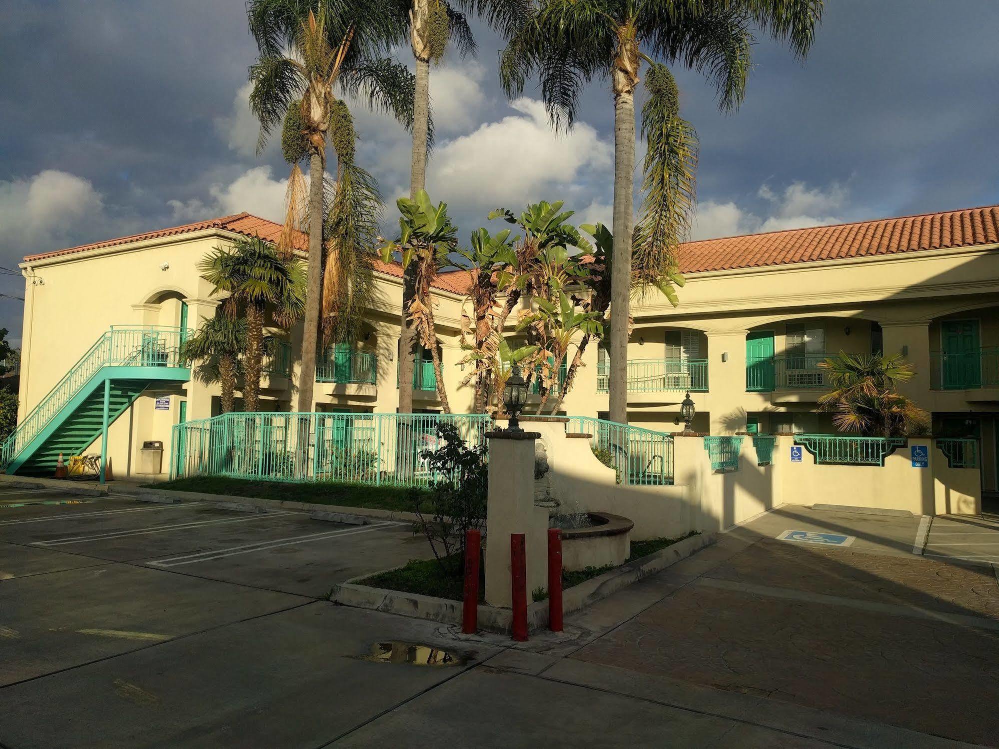 Lyfe Inn & Suites By Aga - Lax Airport Inglewood Exterior photo